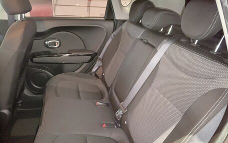 KIA Soul II рестайлинг, 2018 год, 1 519 000 рублей, 11 фотография