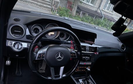 Mercedes-Benz C-Класс, 2013 год, 1 350 000 рублей, 2 фотография
