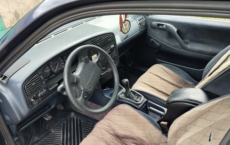 Volkswagen Passat B4, 1994 год, 250 000 рублей, 5 фотография