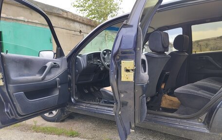 Volkswagen Passat B4, 1994 год, 250 000 рублей, 8 фотография