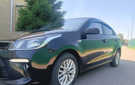 KIA Rio IV, 2018 год, 1 320 000 рублей, 3 фотография