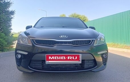 KIA Rio IV, 2018 год, 1 320 000 рублей, 8 фотография