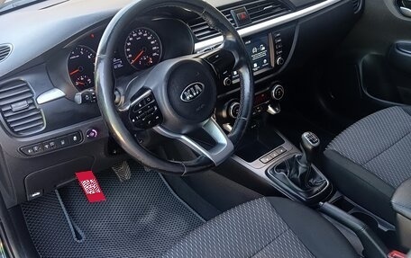 KIA Rio IV, 2018 год, 1 320 000 рублей, 6 фотография