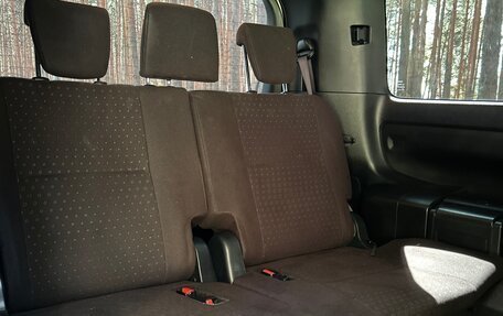 Toyota Voxy III, 2017 год, 2 400 000 рублей, 20 фотография