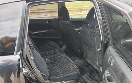 Honda Stream I рестайлинг, 2003 год, 700 000 рублей, 16 фотография