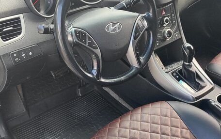 Hyundai Elantra V, 2015 год, 1 050 000 рублей, 6 фотография