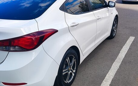Hyundai Elantra V, 2015 год, 1 050 000 рублей, 16 фотография