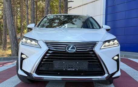 Lexus RX IV рестайлинг, 2017 год, 4 450 000 рублей, 5 фотография