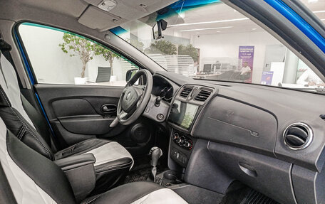 Renault Sandero II рестайлинг, 2016 год, 956 000 рублей, 11 фотография