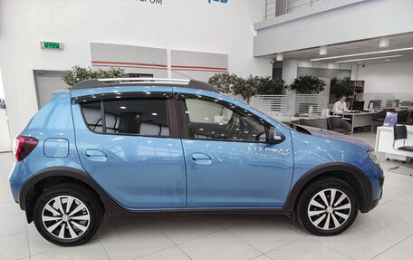 Renault Sandero II рестайлинг, 2016 год, 956 000 рублей, 4 фотография