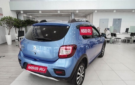 Renault Sandero II рестайлинг, 2016 год, 956 000 рублей, 5 фотография