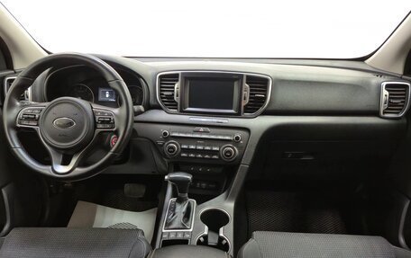 KIA Sportage IV рестайлинг, 2016 год, 1 820 000 рублей, 10 фотография
