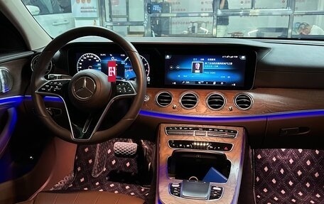 Mercedes-Benz E-Класс, 2022 год, 5 000 000 рублей, 10 фотография
