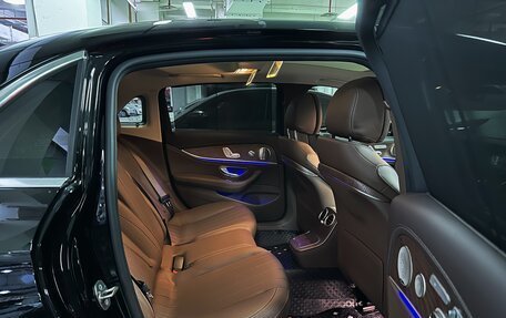Mercedes-Benz E-Класс, 2022 год, 5 000 000 рублей, 27 фотография