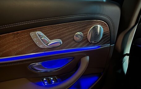 Mercedes-Benz E-Класс, 2022 год, 5 000 000 рублей, 20 фотография