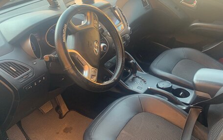 Hyundai ix35 I рестайлинг, 2012 год, 1 330 000 рублей, 4 фотография