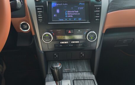 Toyota Camry, 2013 год, 2 300 000 рублей, 17 фотография