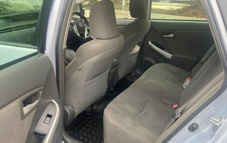 Toyota Prius, 2010 год, 900 000 рублей, 6 фотография