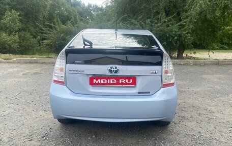Toyota Prius, 2010 год, 900 000 рублей, 2 фотография
