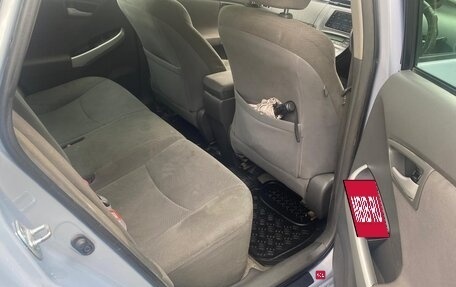 Toyota Prius, 2010 год, 900 000 рублей, 7 фотография