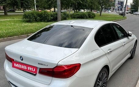BMW 5 серия, 2017 год, 3 фотография