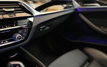 BMW 5 серия, 2017 год, 8 фотография