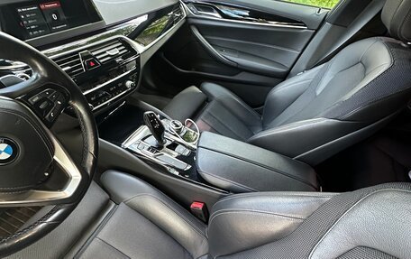 BMW 5 серия, 2017 год, 15 фотография