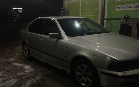 BMW 5 серия, 1998 год, 389 000 рублей, 4 фотография
