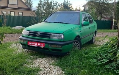 Volkswagen Vento, 1996 год, 175 000 рублей, 1 фотография