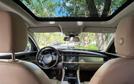 Jaguar XF II, 2016 год, 2 900 000 рублей, 7 фотография