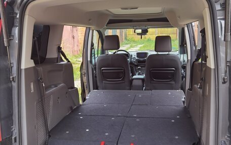 Ford Tourneo Connect II рестайлинг, 2021 год, 2 650 000 рублей, 9 фотография