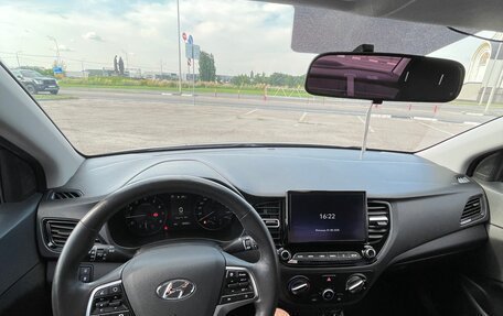 Hyundai Solaris II рестайлинг, 2020 год, 1 890 000 рублей, 26 фотография
