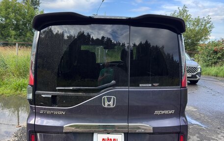 Honda Stepwgn IV, 2017 год, 2 500 000 рублей, 2 фотография