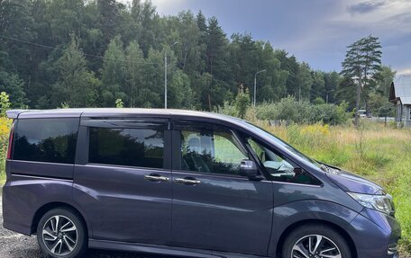 Honda Stepwgn IV, 2017 год, 2 500 000 рублей, 20 фотография