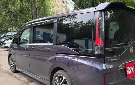 Honda Stepwgn IV, 2017 год, 2 500 000 рублей, 15 фотография