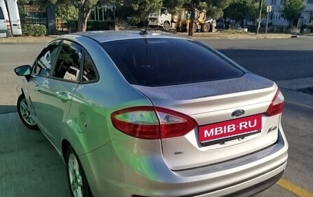Ford Fiesta, 2017 год, 850 000 рублей, 3 фотография