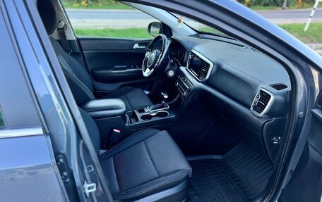 KIA Sportage IV рестайлинг, 2018 год, 2 150 000 рублей, 6 фотография