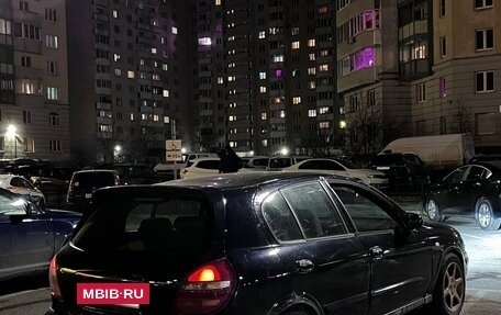 Nissan Almera, 2000 год, 350 000 рублей, 4 фотография