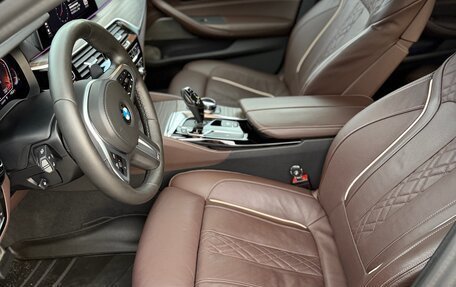 BMW 5 серия, 2019 год, 5 930 000 рублей, 3 фотография