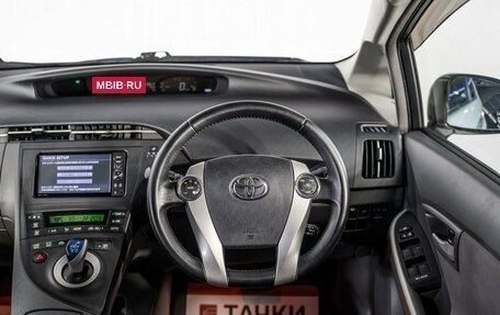 Toyota Prius, 2011 год, 1 200 000 рублей, 8 фотография