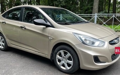 Hyundai Solaris II рестайлинг, 2011 год, 595 000 рублей, 1 фотография