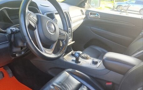 Jeep Grand Cherokee, 2013 год, 2 000 000 рублей, 11 фотография