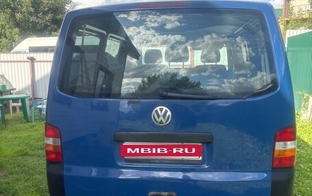 Volkswagen Transporter T5 рестайлинг, 2006 год, 850 000 рублей, 4 фотография