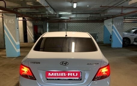 Hyundai Solaris II рестайлинг, 2014 год, 950 000 рублей, 10 фотография