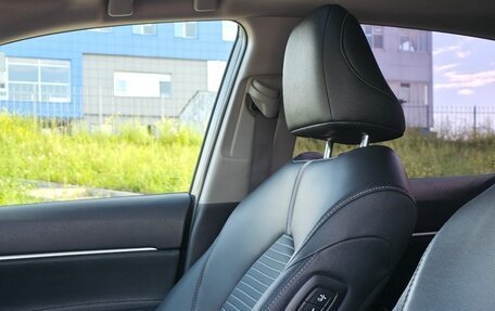 Toyota Camry, 2022 год, 3 700 000 рублей, 13 фотография