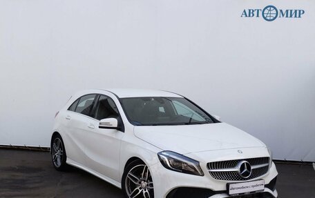 Mercedes-Benz A-Класс, 2017 год, 1 790 000 рублей, 3 фотография