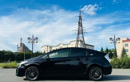 Toyota Prius, 2015 год, 1 379 000 рублей, 9 фотография