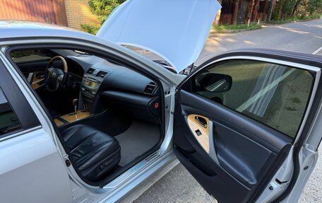 Toyota Camry, 2007 год, 1 200 000 рублей, 10 фотография