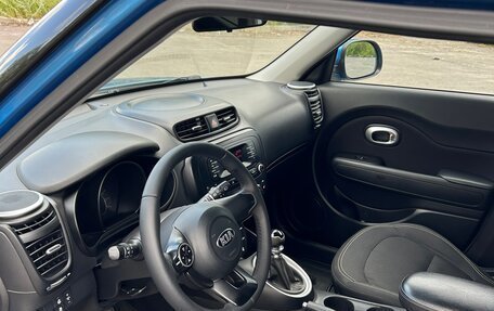 KIA Soul II рестайлинг, 2015 год, 1 000 000 рублей, 6 фотография