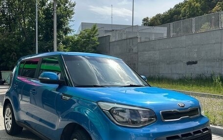 KIA Soul II рестайлинг, 2015 год, 1 000 000 рублей, 3 фотография